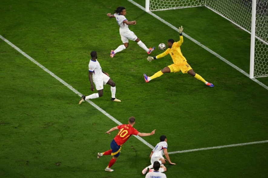 युरो कप- फ्रान्सलाई २–१ ले पराजित गर्दै स्पेन फाइनलमा